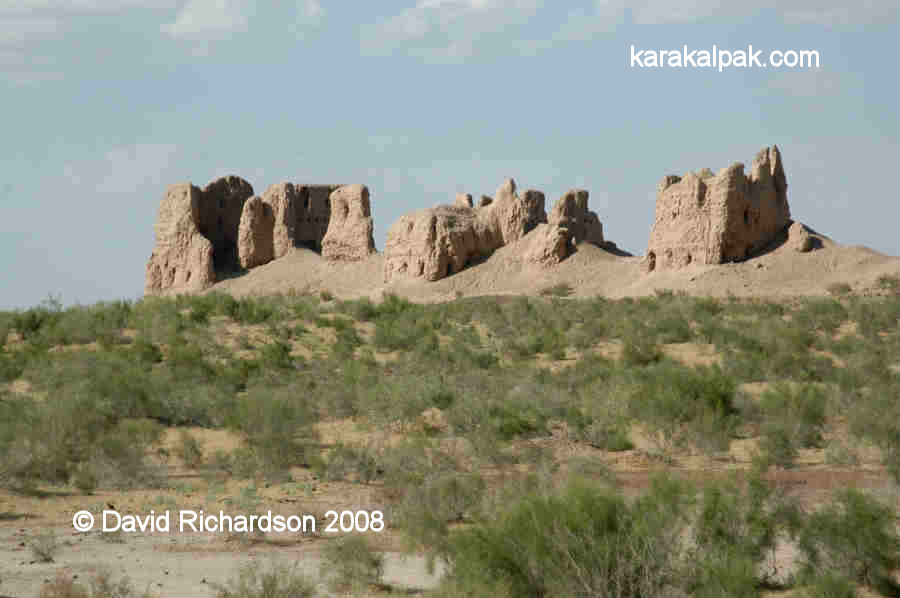 Three rectangular corner towers at Big Qirq Qiz Qala