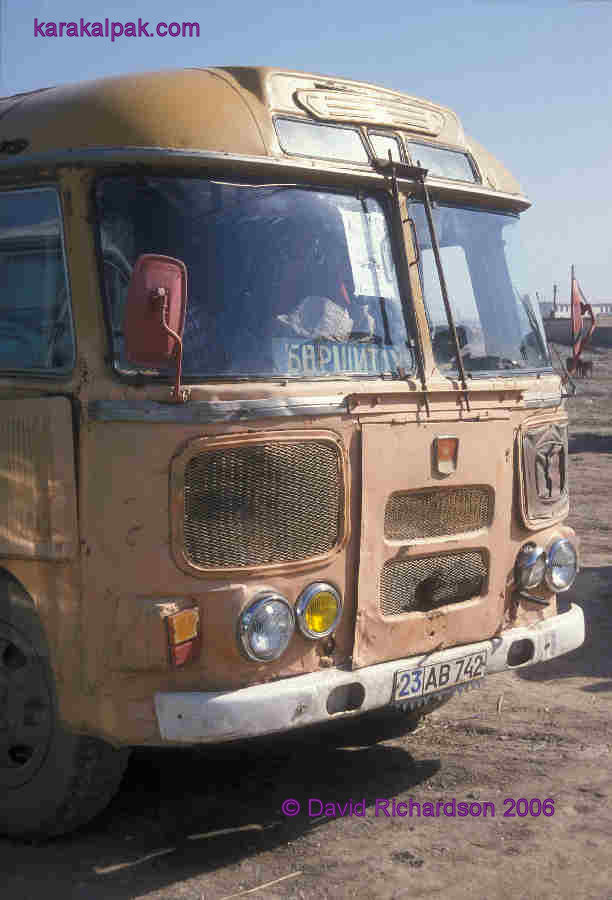 Old bus at Taxta Ko'pir