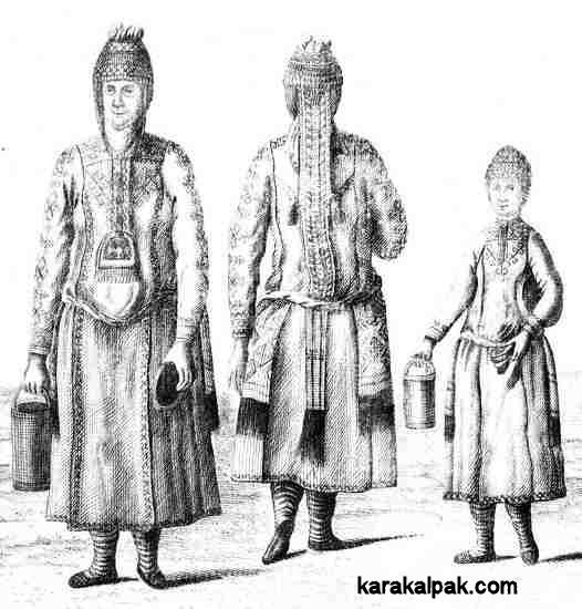 Chuvash woman with kushpu headdresses