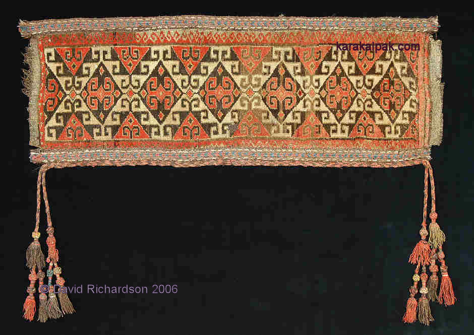 The Karakalpak esikqas