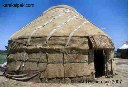 Qazaq yurt at Xoja Aul in 2004