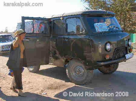 A Russian 4-wheel-drive UAZ jol taxsi